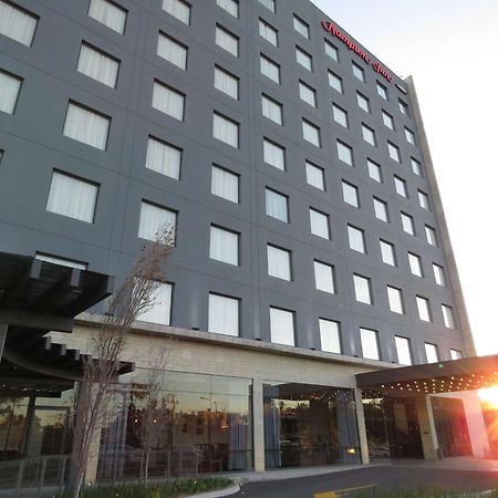 Hampton Inn By Hilton Celaya Celaya  Exteriör bild