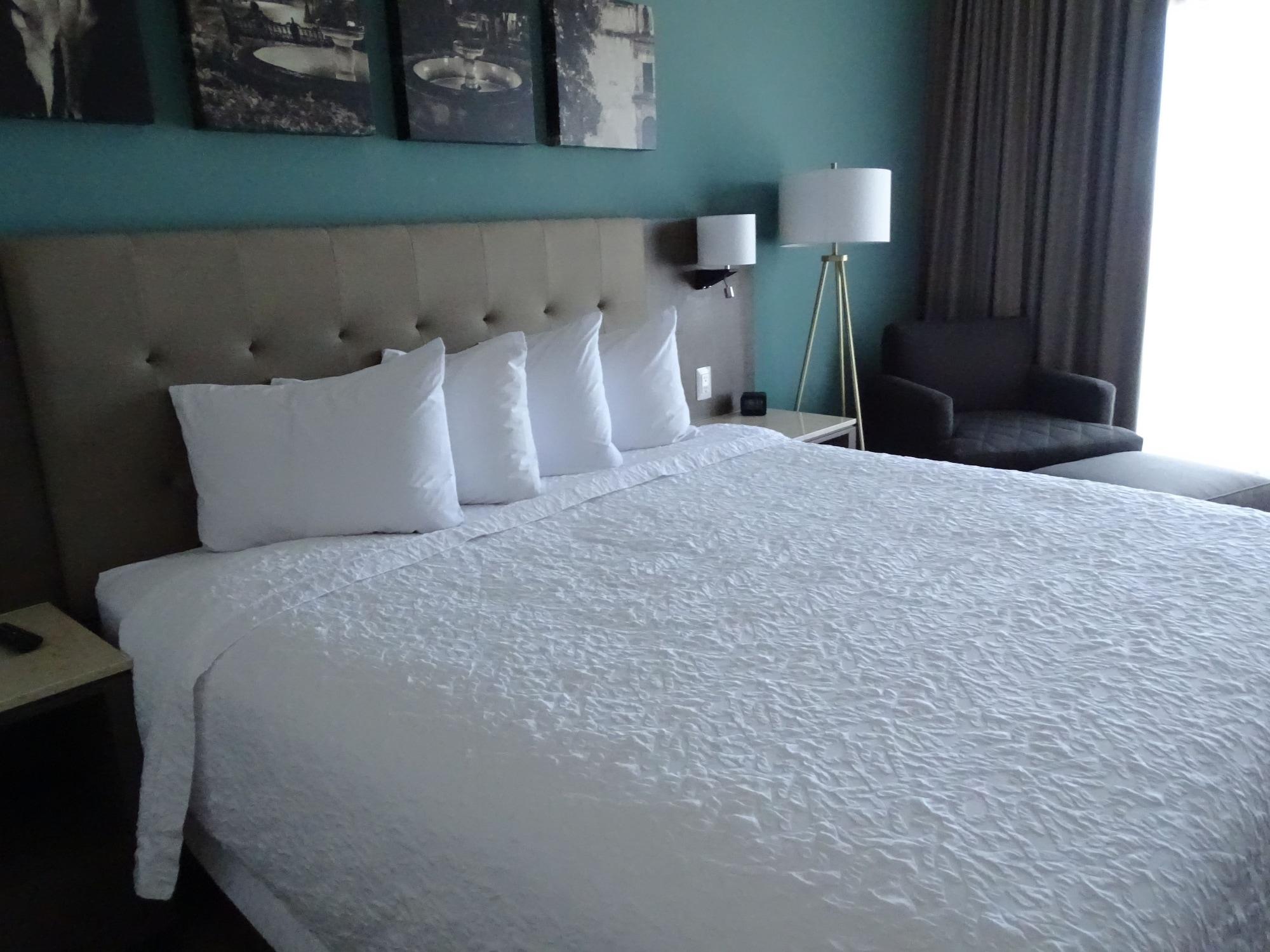 Hampton Inn By Hilton Celaya Celaya  Exteriör bild
