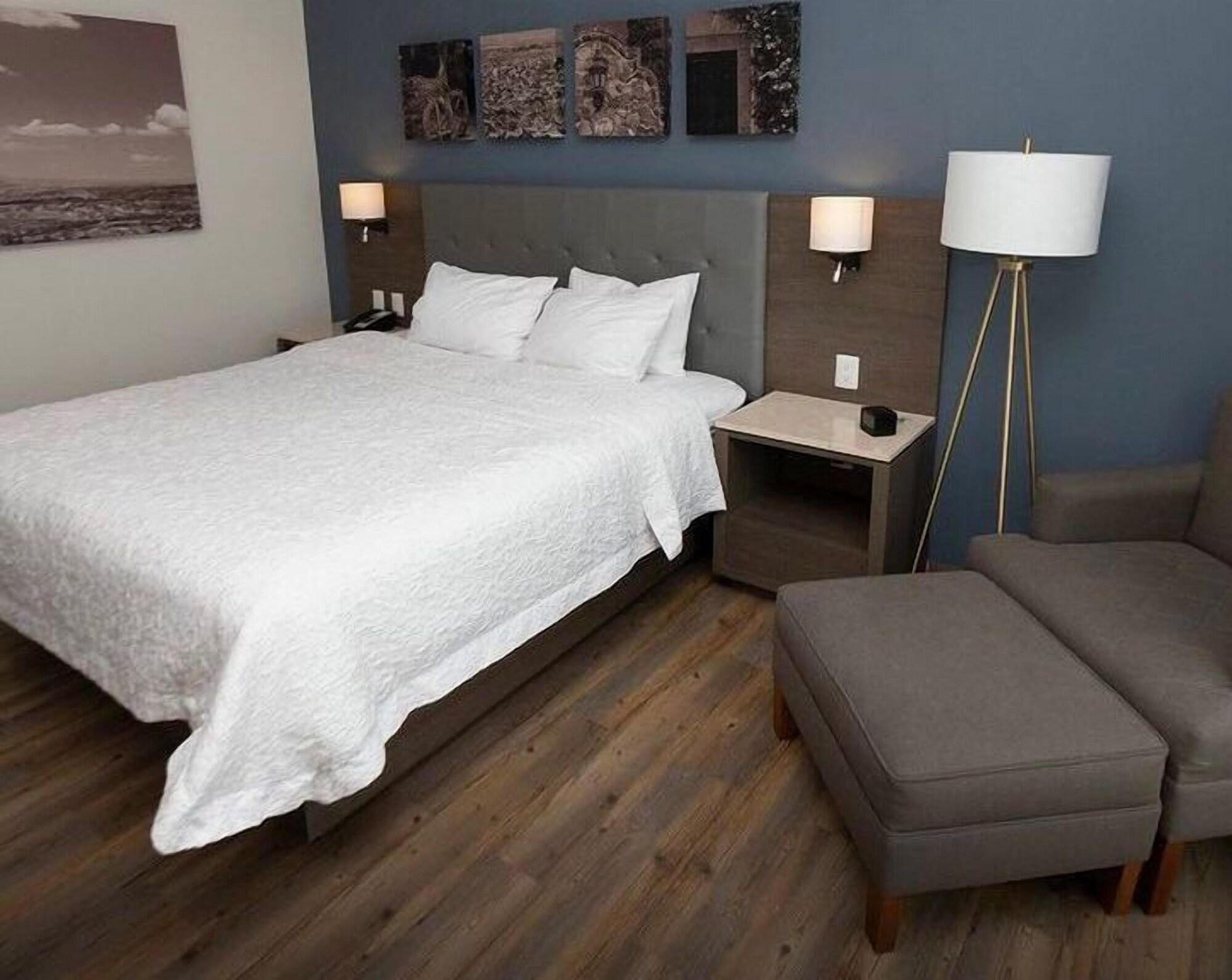 Hampton Inn By Hilton Celaya Celaya  Exteriör bild