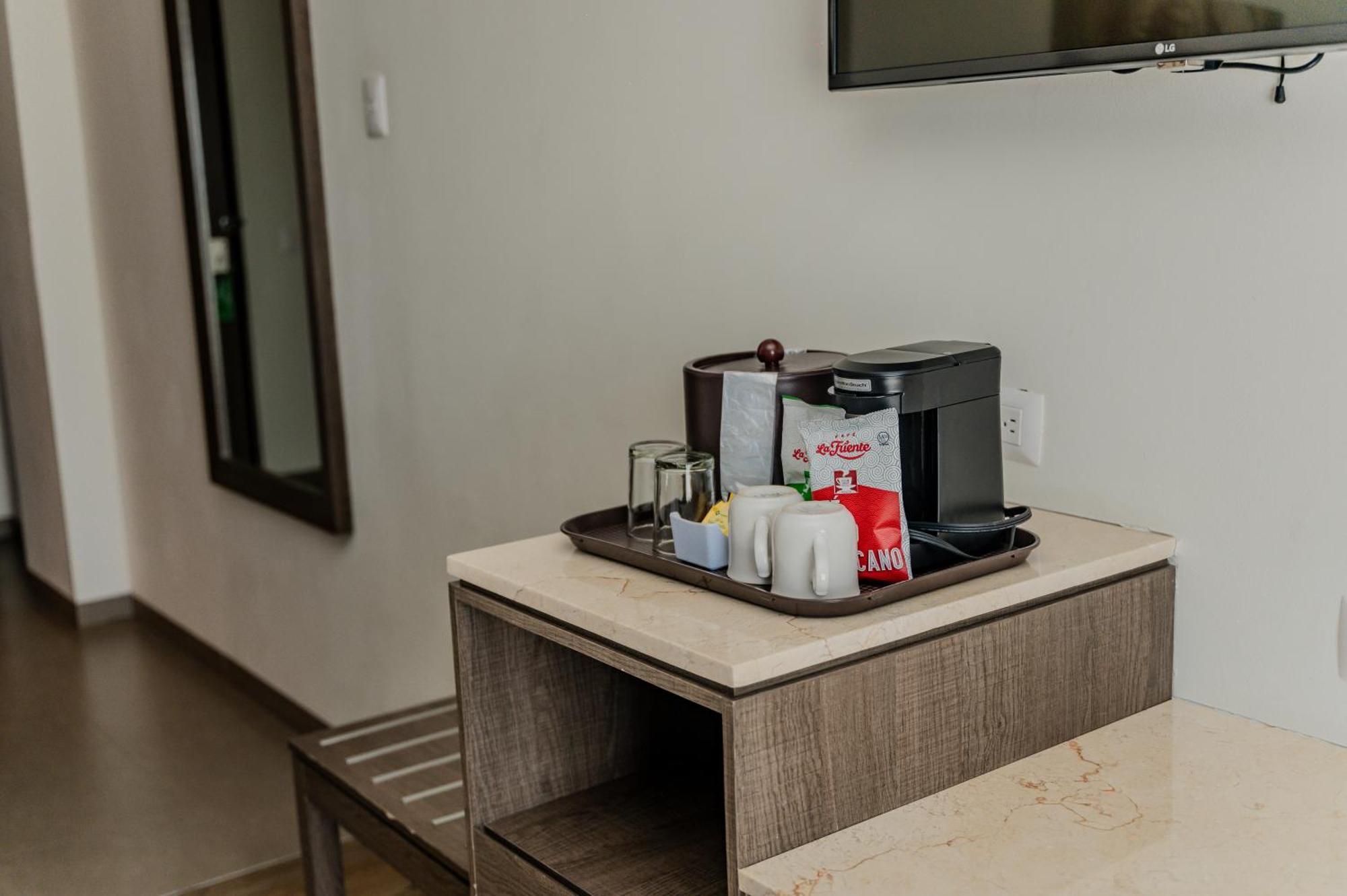 Hampton Inn By Hilton Celaya Celaya  Rum bild